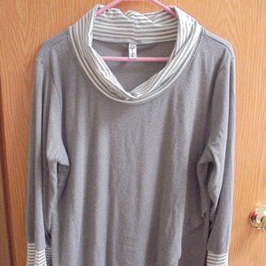 Leo Rosi Women's Shelly Cowl Neck Top